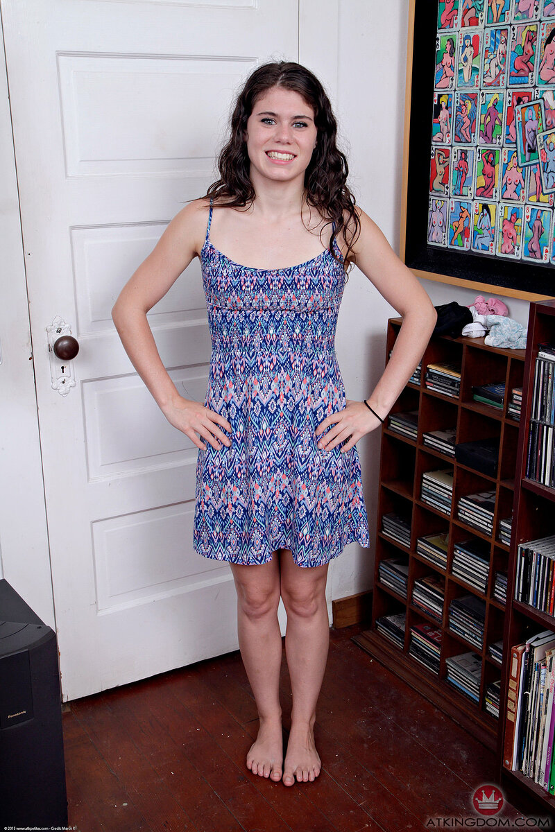 Светлана, 24 года, 1 размер груди